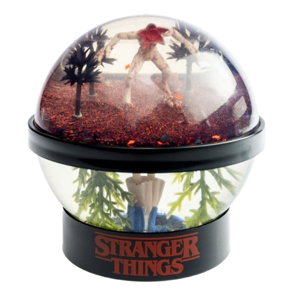 Netflix Stranger Things Upside Down Double Sided Snow Globe Eleven & Demogorgon - Picture 3 of 7